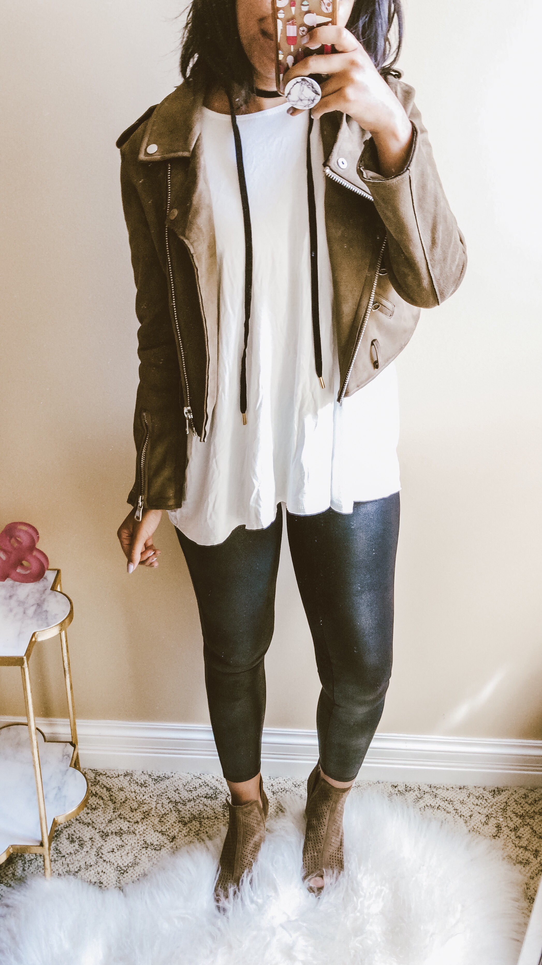 Pastel Pink for Spring and a Casual Leather Leggings Outfit